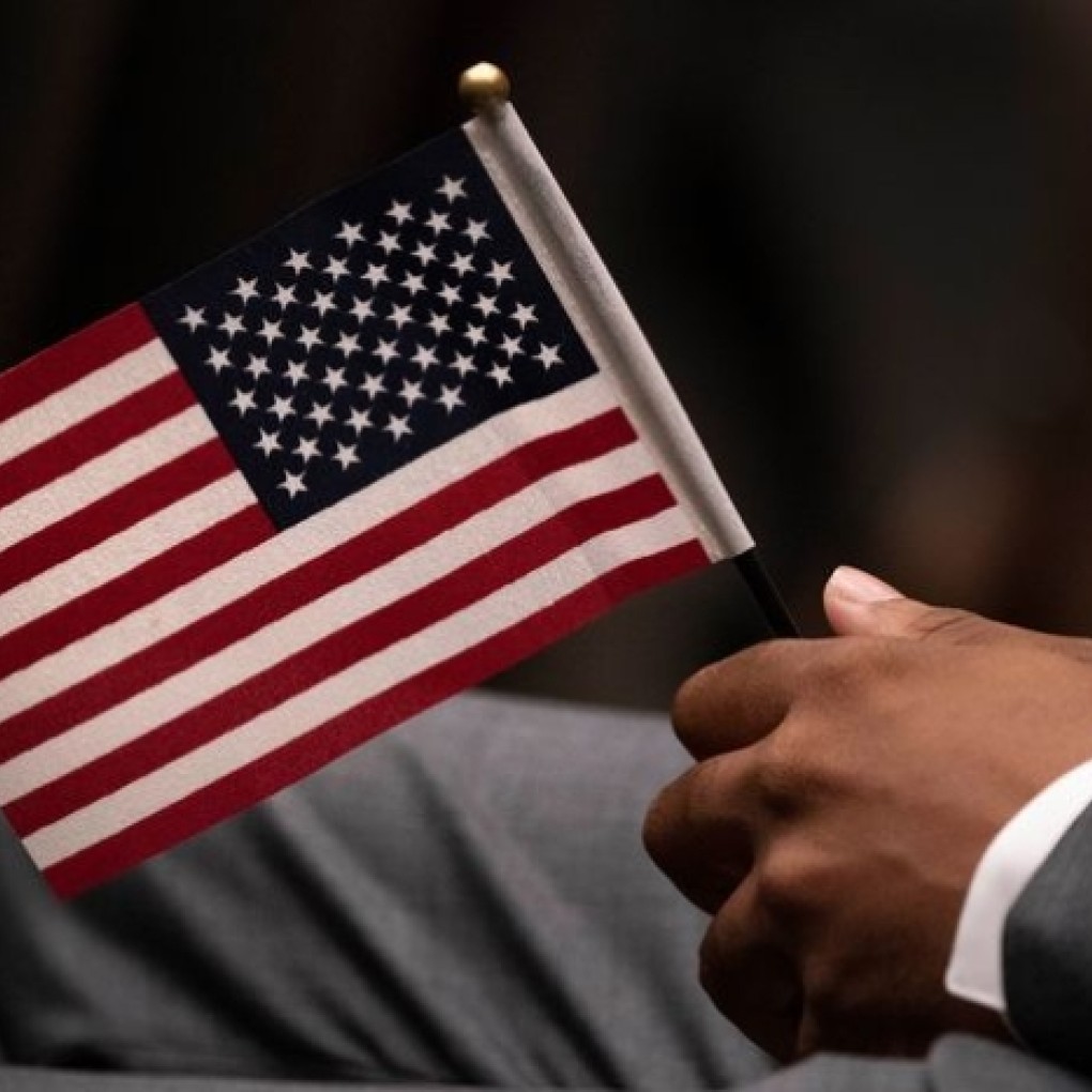 Variant Omicron: les États-Unis rouvriront le 31 décembre leurs frontières aux voyageurs de huit pays africains