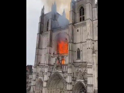 Incendie de la cathédrale de Nantes: un bénévole du diocèse d'origine rwandaise mis en examen
