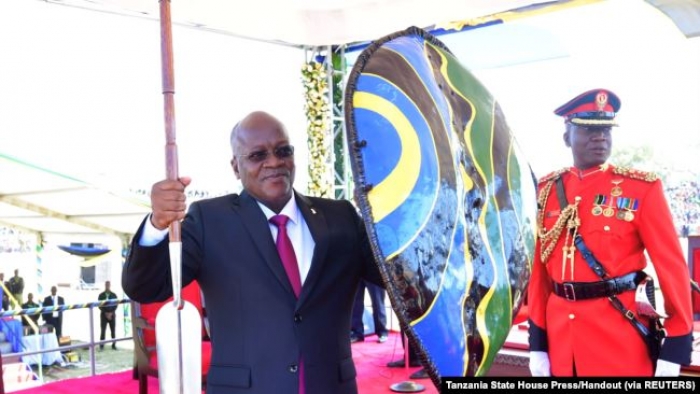 John Magufuli a prêté serment en Tanzanie