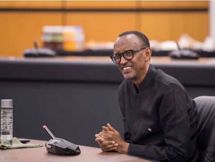 Le Président Kagame appelle à la patience après la suspension des déplacements interprovinciaux